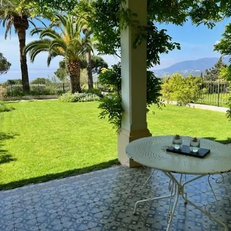 Apartamento Splendide Avec Piscine Et Jardin Face A La - Fr-1-726-2 La Croix-Valmer